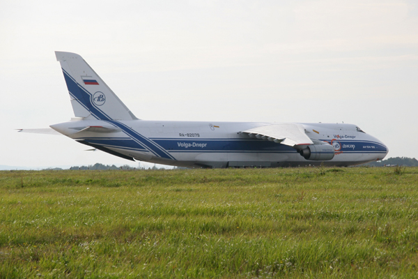 An-124 Ruslan  07